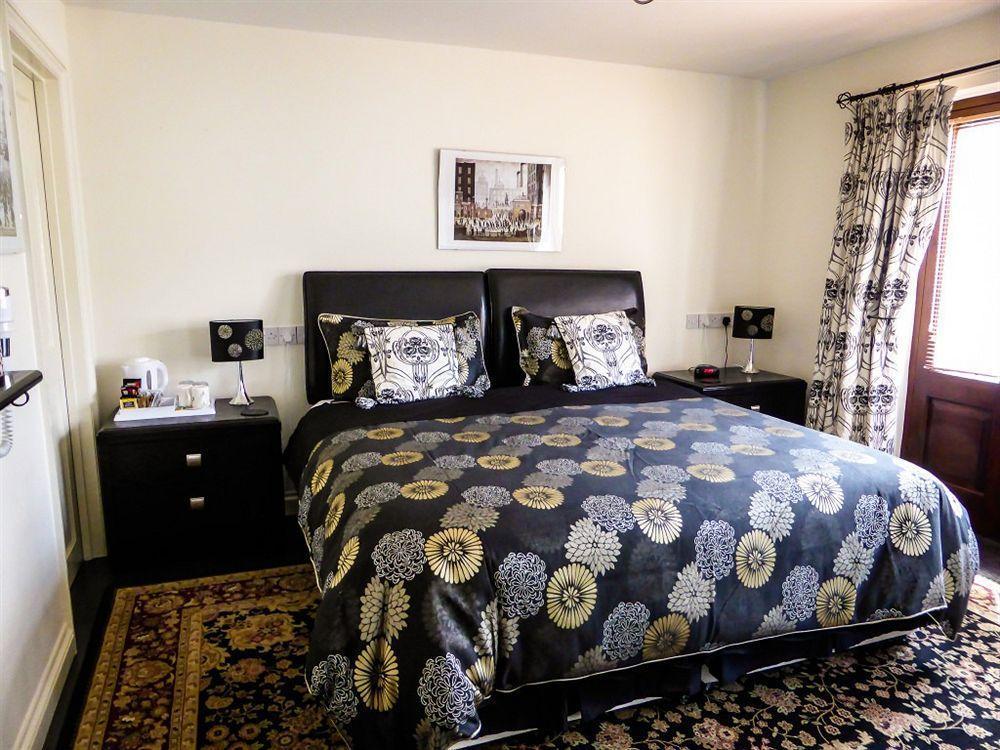 Bed and Breakfast Liongate House Ilchester Экстерьер фото